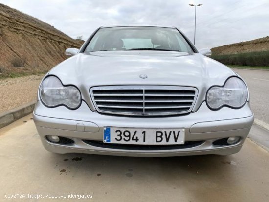  MERCEDES Clase C en venta en Huesca (Huesca) - Huesca 