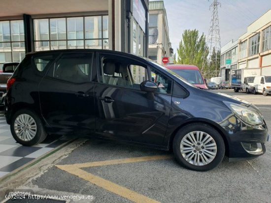 Opel Meriva 1.6cdti ecoFLEX selective de 2014 con 199.000 Km por 7.450 EUR. en Navarra