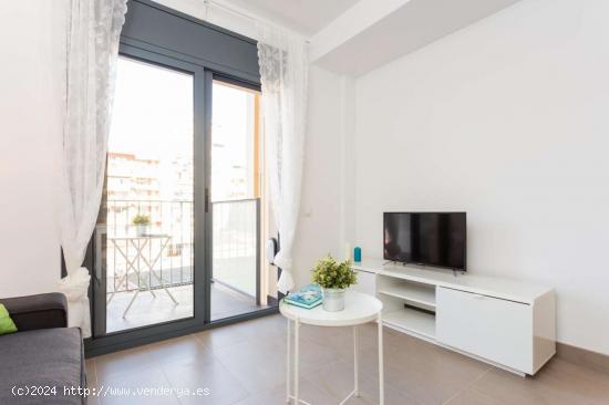  Apartamento de 1 dormitorio en alquiler en Poblenou - BARCELONA 