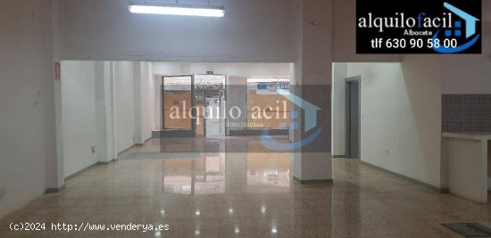 SE ALQUILA LOCAL- AVENIDA RAMON Y CAJAL DE 245 METROS POR 1300€