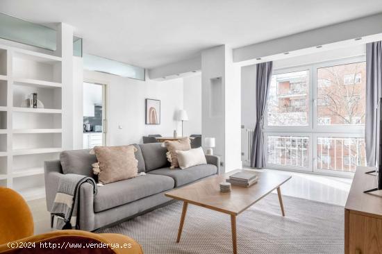  Apartamento de 2 dormitorios en alquiler en Madrid - MADRID 