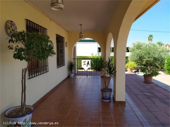 Chalet en venta en Santaella (Córdoba)