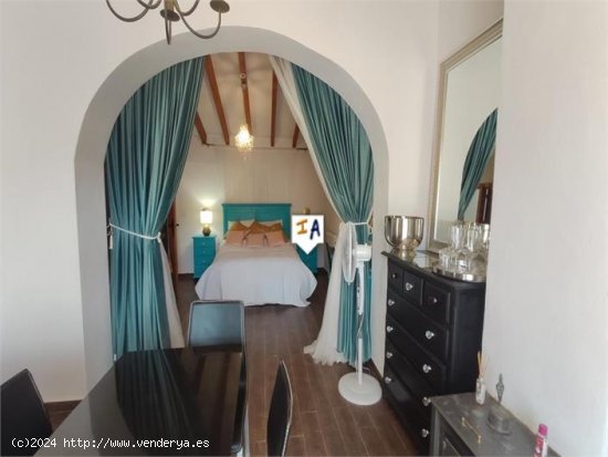 Villa en venta en Alfarnatejo (Málaga)