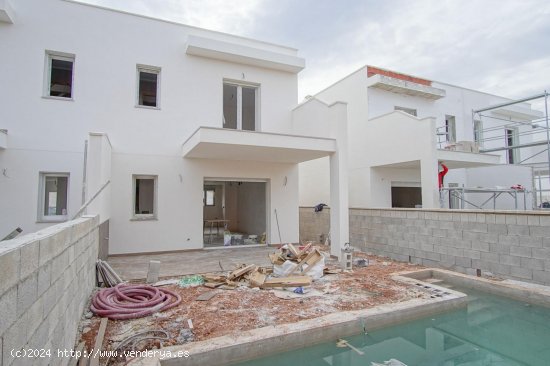  Villa en venta a estrenar en El Verger (Alicante) 