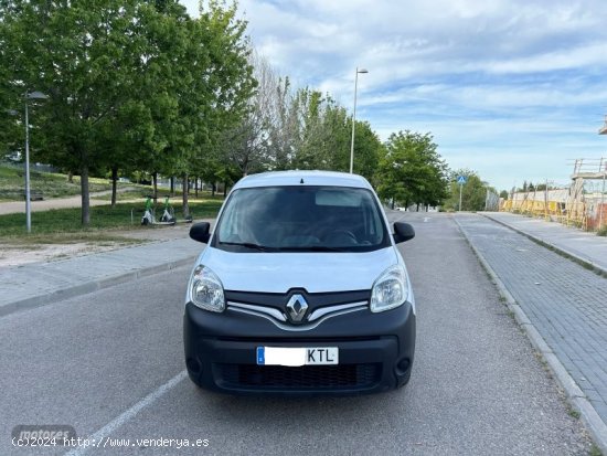 Renault Kangoo FURGON (O)1.5 DCI 55KW PROFESIONAL de 2019 con 102.000 Km por 9.800 EUR. en Madrid