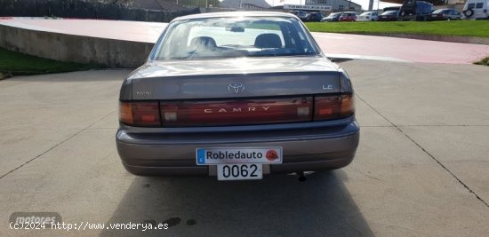 Toyota Camry 2.2 GL de 1992 con 110.514 Km por 4.900 EUR. en Madrid