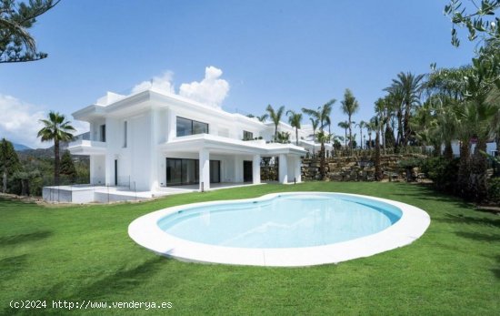  Casa en venta a estrenar en Marbella (Málaga) 