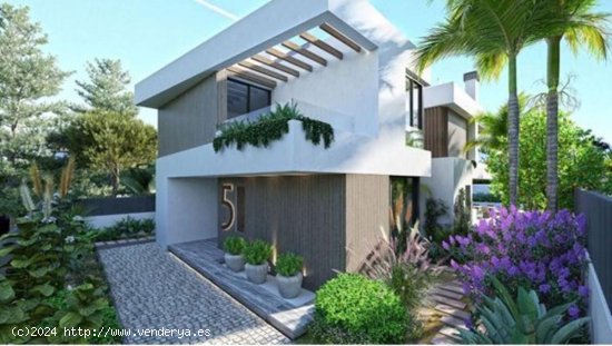 Casa en venta a estrenar en Marbella (Málaga)