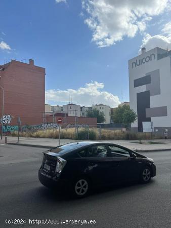 Suelo urbano en venta en Vallecas, zona Casco Histórico. - MADRID