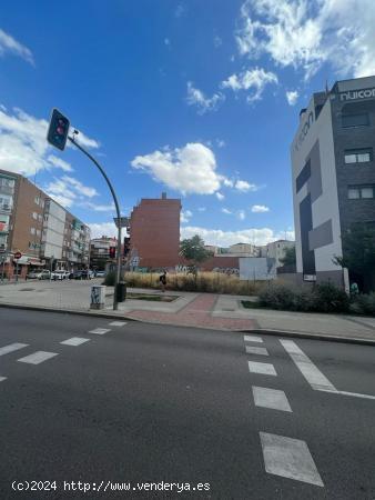 Suelo urbano en venta en Vallecas, zona Casco Histórico. - MADRID