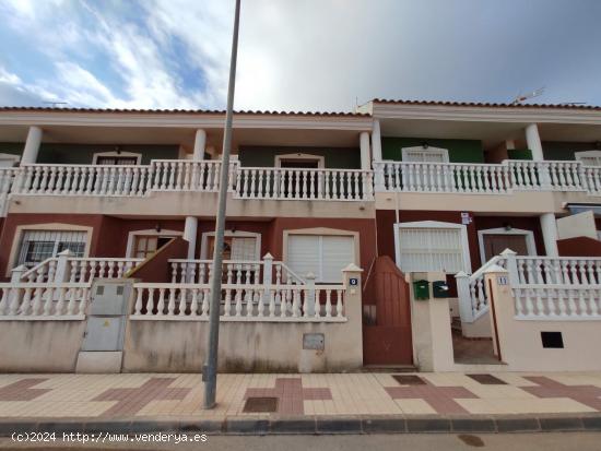 ADOSADO EN CUEVAS DE REYLLO - MURCIA