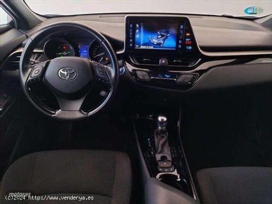 Toyota C-HR 125h Advance de 2018 con 83.690 Km por 20.990 EUR. en MADRID