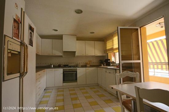 Vivienda de cuatro habitaciones en Huerto Ripoll - ALICANTE