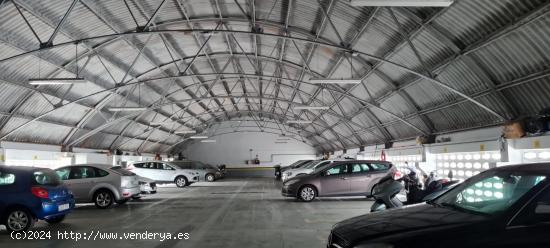  Estupenda plaza de garaje en zona Estadio - CADIZ 