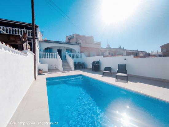 Fantástico adosado con piscina privada en Ciudad Quesada, Alicante, Costa Blanca - ALICANTE