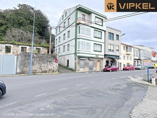 Edificio en venta en Neda (La Coruña)