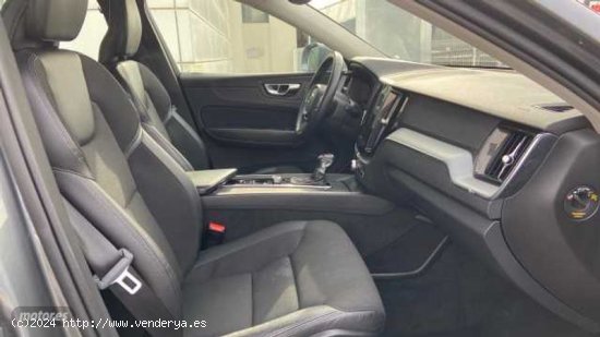 Volvo XC 60 D4 Business Plus Automatico de 2019 con 93.306 Km por 35.600 EUR. en Barcelona