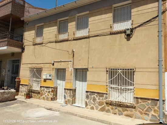  Casa de pueblo en Cobatillas con muchas posibilidades(barrio de san Antonio) - MURCIA 
