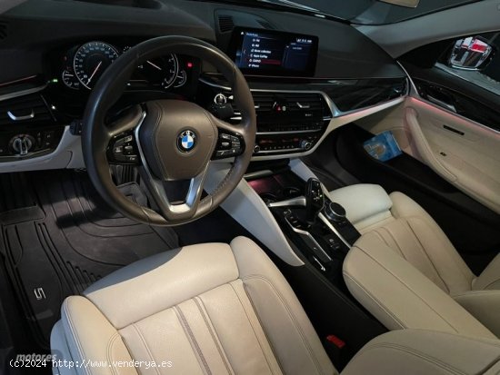 BMW Serie 5 530d de 2017 con 48.200 Km por 39.500 EUR. en Malaga