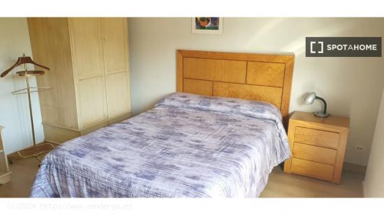Alquiler de habitaciones en piso de 5 dormitorios en Vigo - PONTEVEDRA