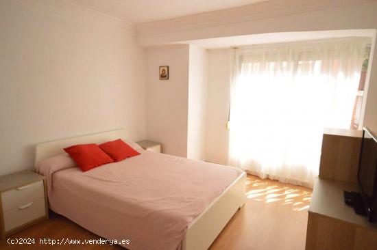 Piso de 3 dormitorios en alquiler en En Corts, Valencia - VALENCIA 