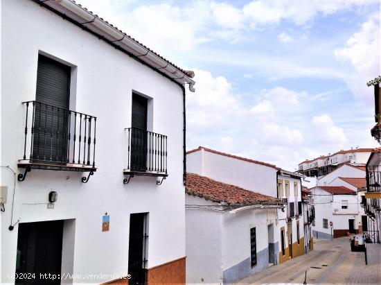 La Casa de tus Sueños en El Castillo de las Guardas, Sevilla - SEVILLA