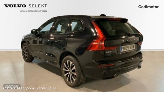 Volvo XC 60 XC60 Plus, B4 (diesel), Diesel, Dark de 2023 con 18.001 Km por 48.990 EUR. en Sevilla