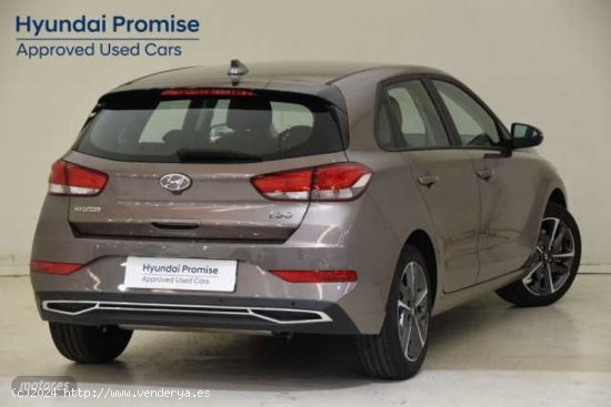 Hyundai i30 1.5 DPI Klass SLX 110 de 2023 con 16.693 Km por 19.900 EUR. en Valencia