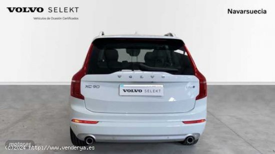 Volvo XC 90 XC90 D5 AWD Momentum 5 asientos de 2019 con 55.000 Km por 43.300 EUR. en Navarra