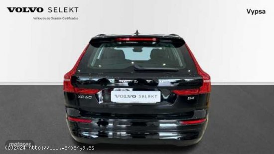 Volvo XC 60 2.0 B4 D CORE AUTO 197 5P de 2022 con 23.375 Km por 44.500 EUR. en Ciudad Real