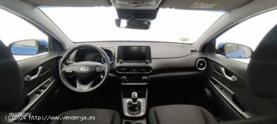 Hyundai Kona 1.0 TGDI Maxx 4x2 de 2022 con 21.002 Km por 19.900 EUR. en Barcelona