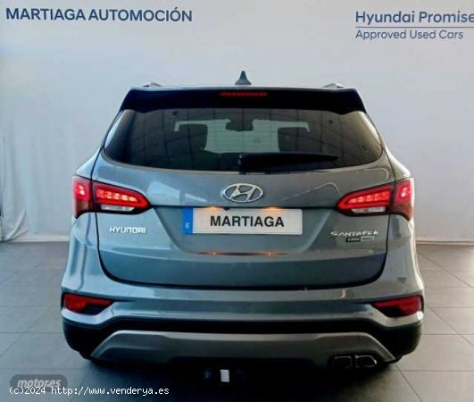 Hyundai Santa Fe Santa Fe 2.2CRDi 4x4 Style Safe Brown 7s. Aut. de 2017 con 219.400 Km por 23.500 EU