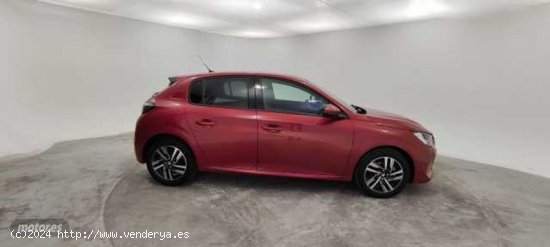 Peugeot 208 1.2 Puretech S&S Allure Pack 100 de 2019 con 63.000 Km por 12.900 EUR. en Barcelona