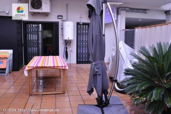 Piso con gran patio en Ripollet ref2515 - BARCELONA