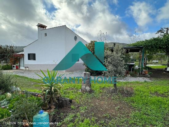 SE VENDE CASA DE CAMPO EN ZONA ARROYO MALPARTIDA - CACERES