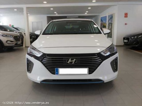 Hyundai Ioniq HEV ( 1.6 GDI Tecno )  - Madrid
