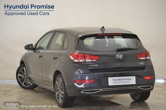 Hyundai i30 1.5 DPI Klass SLX 110 de 2023 con 10.773 Km por 19.990 EUR. en Pontevedra