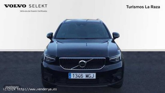 Volvo XC40 TODOTERRENO 1.5 T2 CORE AUTOMATICO 129CV 5P de 2023 con 22.675 Km por 32.900 EUR. en Sevi
