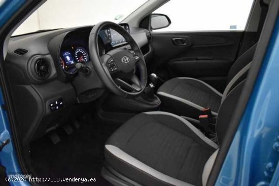 Hyundai i10 1.0 MPI Klass de 2023 con 8.602 Km por 13.990 EUR. en Sevilla