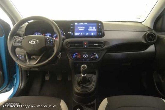 Hyundai i10 1.0 MPI Klass de 2023 con 10.818 Km por 13.990 EUR. en Sevilla
