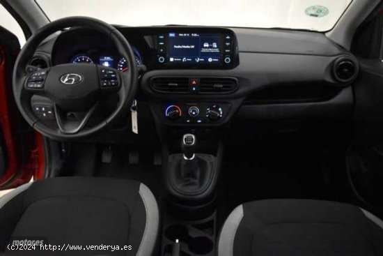 Hyundai i10 1.0 MPI Klass de 2023 con 9.497 Km por 13.990 EUR. en Sevilla