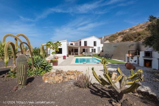 Exclusiva villa de lujo en venta en Fuerteventura - LAS PALMAS