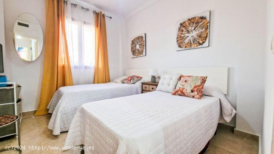 Apartamento en venta en Casares (Málaga)