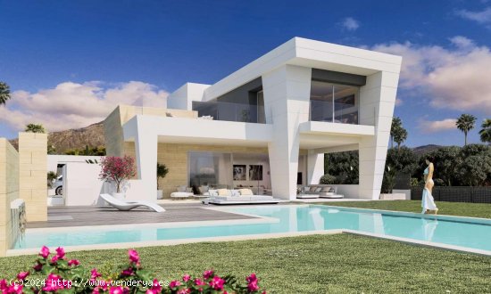 Casa en venta en construcción en Marbella (Málaga)