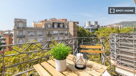 Habitaciones en alquiler en el apartamento de 5 dormitorios en Sarrià-Sant Gervasi - BARCELONA