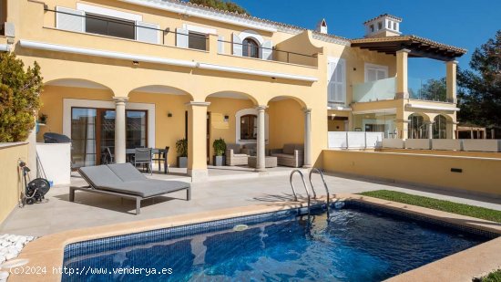 Villa en venta en Calvià (Baleares)
