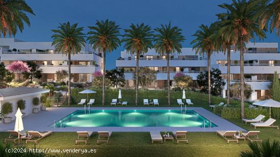 Apartamento en venta con vistas al mar en Estepona Málaga - MALAGA