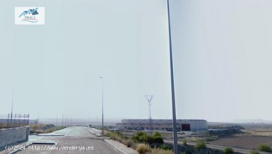 Venta Nave Industrial en Pina de Ebro - Zaragoza - ZARAGOZA