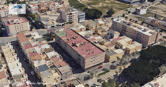 Venta piso en El Ejido (Almería) - ALMERIA