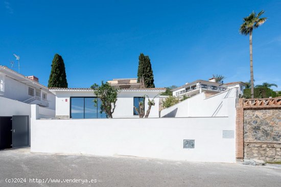 Villa en venta a estrenar en Torremolinos (Málaga)